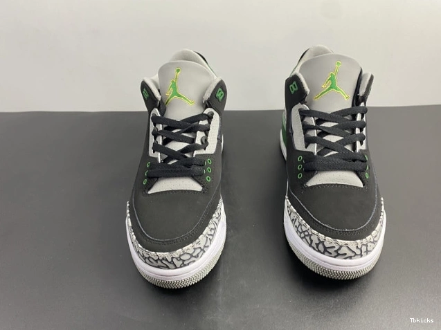 Reps TBK Green Pine CT8532-030 Jordan Air 3 0704